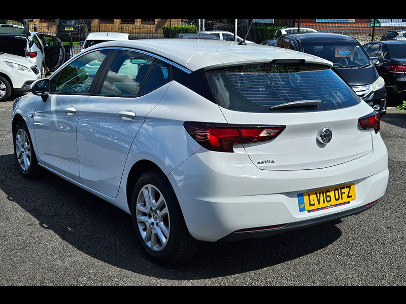 Vauxhall Astra 1.4i Design Euro 6 5dr 5dr Manual 2016