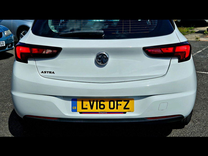 Vauxhall Astra 1.4i Design Euro 6 5dr 5dr Manual 2016
