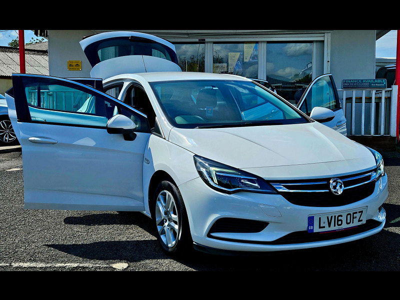Vauxhall Astra 1.4i Design Euro 6 5dr 5dr Manual 2016