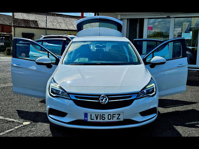Vauxhall Astra 1.4i Design Euro 6 5dr 5dr Manual 2016