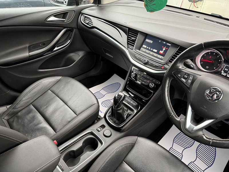 Vauxhall Astra 1.4i Turbo Elite Euro 6 5dr 5dr Manual 2017