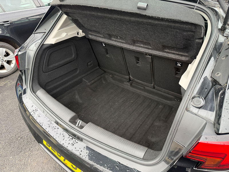 Vauxhall Astra 1.4i Turbo Elite Euro 6 5dr 5dr Manual 2017