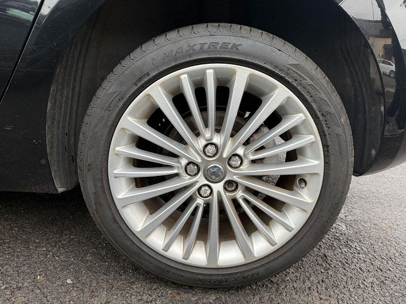 Vauxhall Astra 1.4i Turbo Elite Euro 6 5dr 5dr Manual 2017