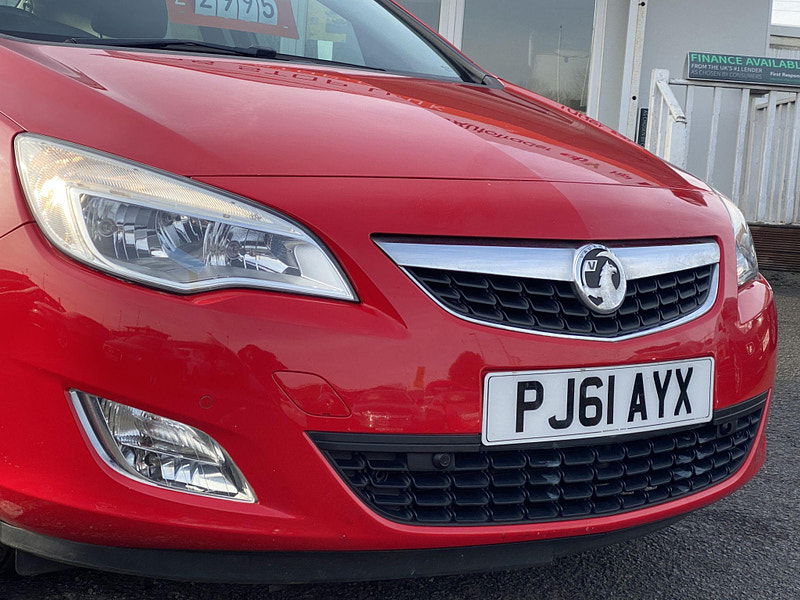 Vauxhall Astra 1.6 16v Elite Euro 5 5dr 5dr Manual 2012