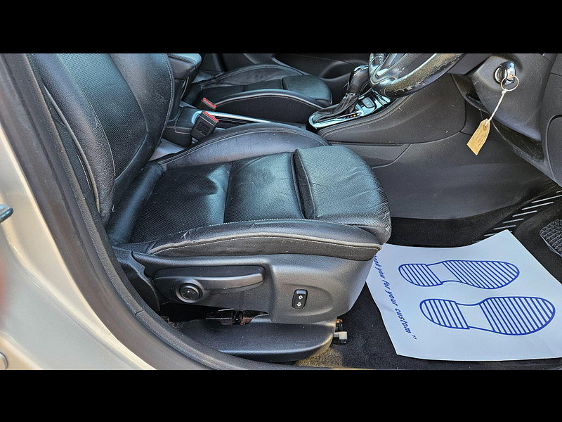 Vauxhall Astra 1.6 CDTi BlueInjection Elite Nav Auto Euro 6 5dr 5dr Automatic 2015