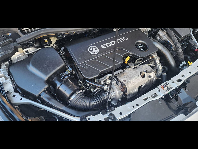 Vauxhall Astra 1.6 CDTi BlueInjection Elite Nav Auto Euro 6 5dr 5dr Automatic 2015