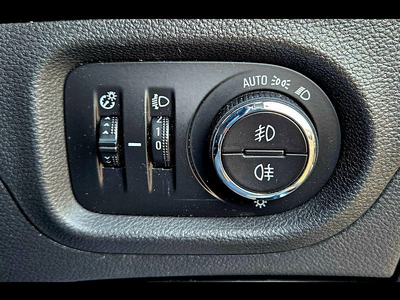 Vauxhall Astra 1.6 CDTi BlueInjection Elite Nav Auto Euro 6 5dr 5dr Automatic 2015