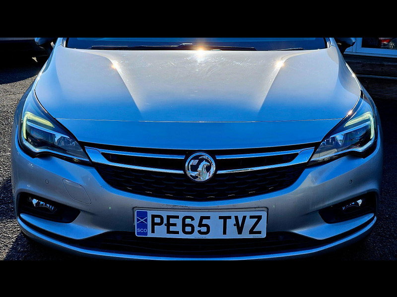 Vauxhall Astra 1.6 CDTi BlueInjection Elite Nav Auto Euro 6 5dr 5dr Automatic 2015