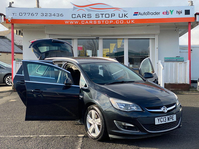 Vauxhall Astra 2.0 CDTi SRi Sports Tourer Euro 5 (s/s) 5dr 5dr Manual 2013