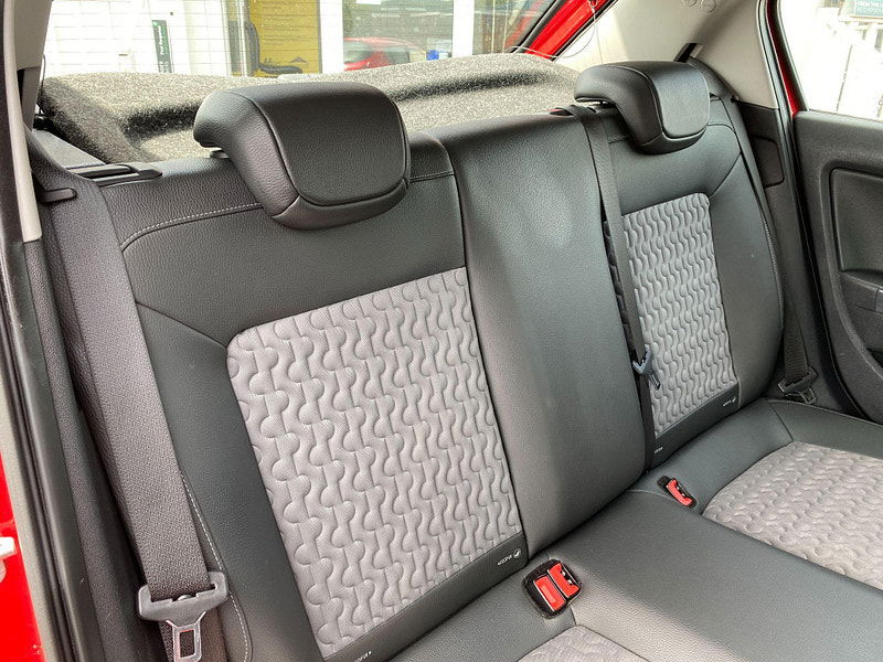 Vauxhall Corsa 1.4 16V SE Auto Euro 5 5dr 5dr Automatic 2011