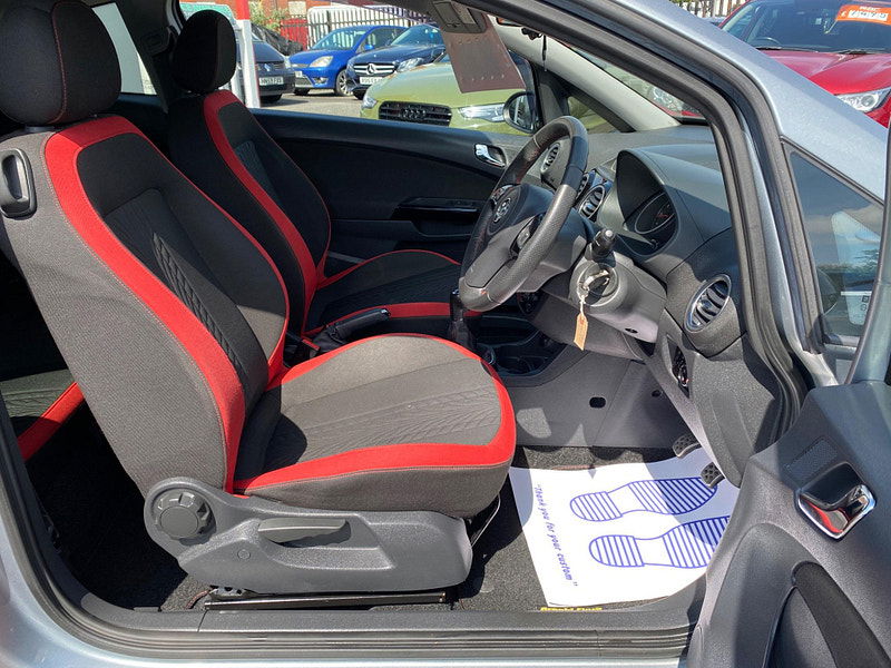 Vauxhall Corsa 1.4 16V SRi Euro 5 3dr 3dr Manual 2014