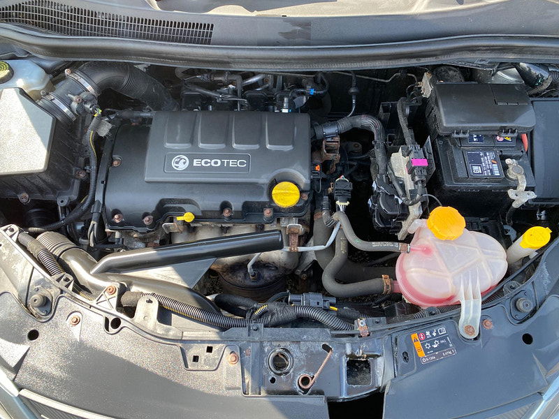 Vauxhall Corsa 1.4 16V SRi Euro 5 3dr 3dr Manual 2014