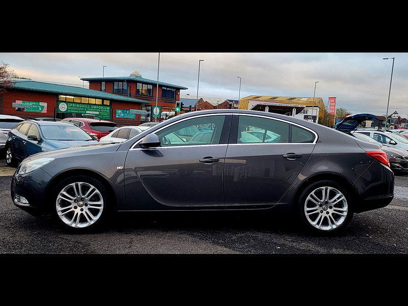 Vauxhall Insignia 1.8 16V Exclusiv Euro 5 5dr 5dr Manual 2012