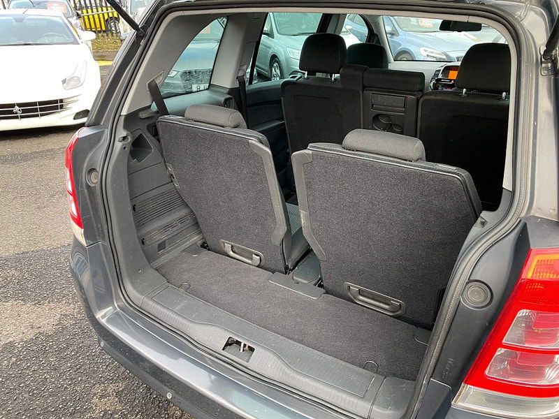 Vauxhall Zafira 1.6 16V Design Euro 5 5dr (SNav) 5dr Manual 2013