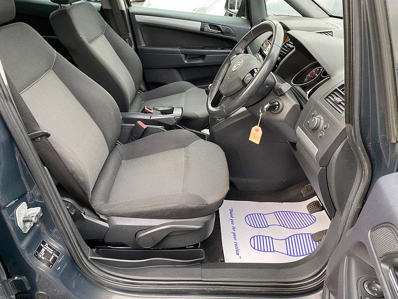 Vauxhall Zafira 1.6 16V Design Euro 5 5dr (SNav) 5dr Manual 2013