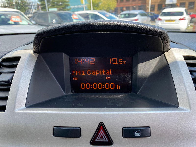 Vauxhall Zafira 1.6 Breeze Euro 4 5dr 5dr Manual 2008