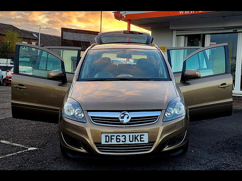 Vauxhall Zafira 1.8 16V Exclusiv Euro 5 5dr 5dr Manual 2014