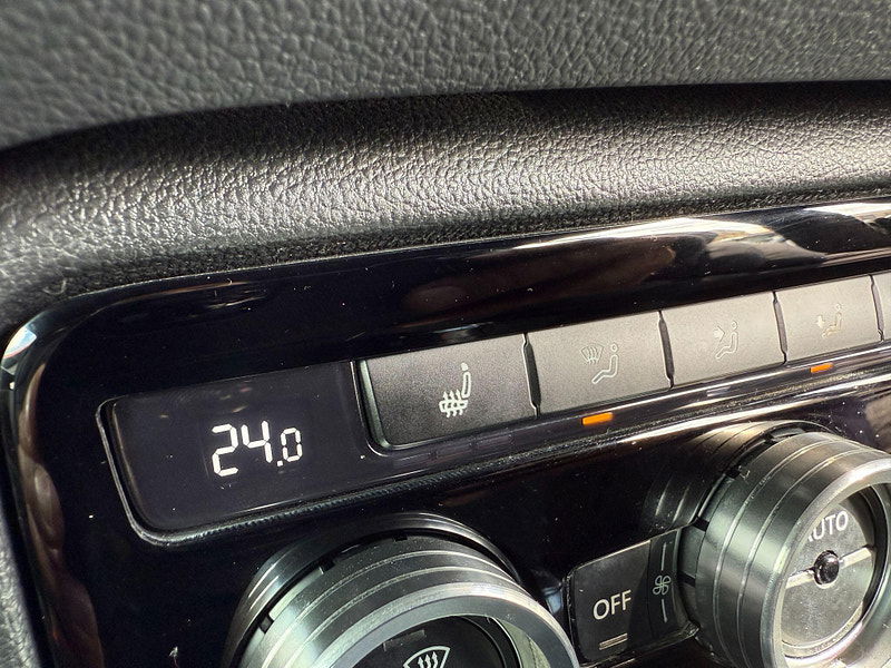 Volkswagen Beetle 1.2 TSI Design DSG Euro 5 3dr 3dr Automatic 2014