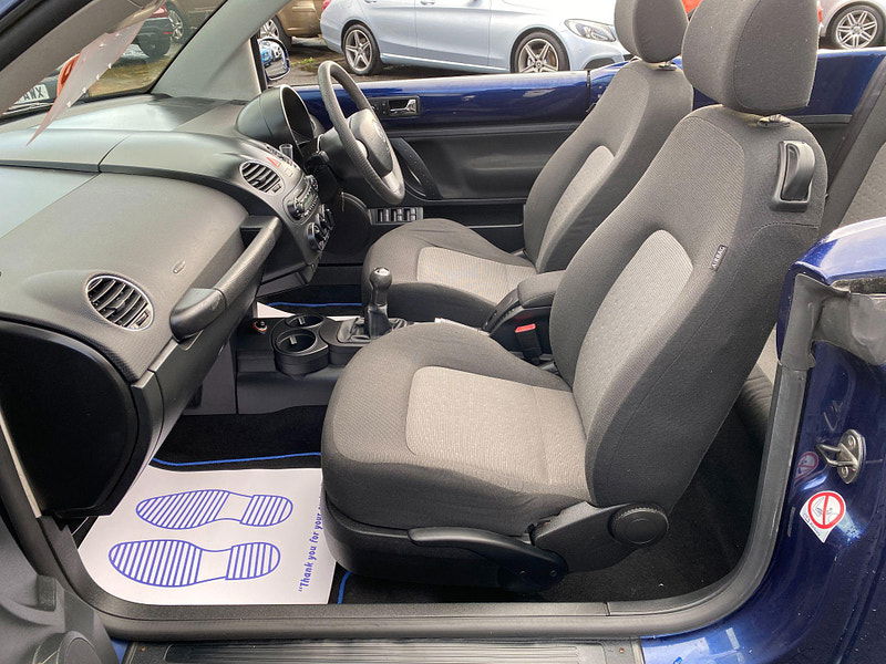 Volkswagen Beetle 1.6 Luna Cabriolet Euro 4 2dr 2dr Manual 2006