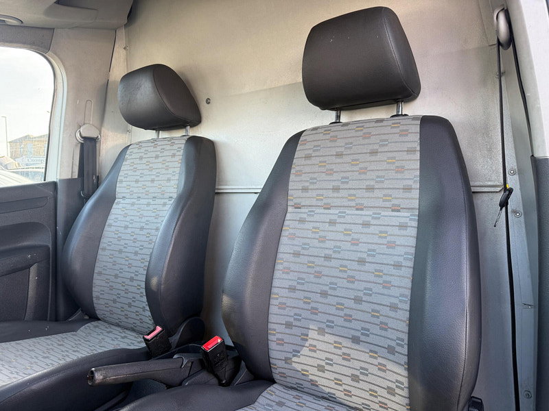 Volkswagen Caddy 1.6 TDI BlueMotion Tech C20 Startline L1 H1 4dr 4dr Manual 2013