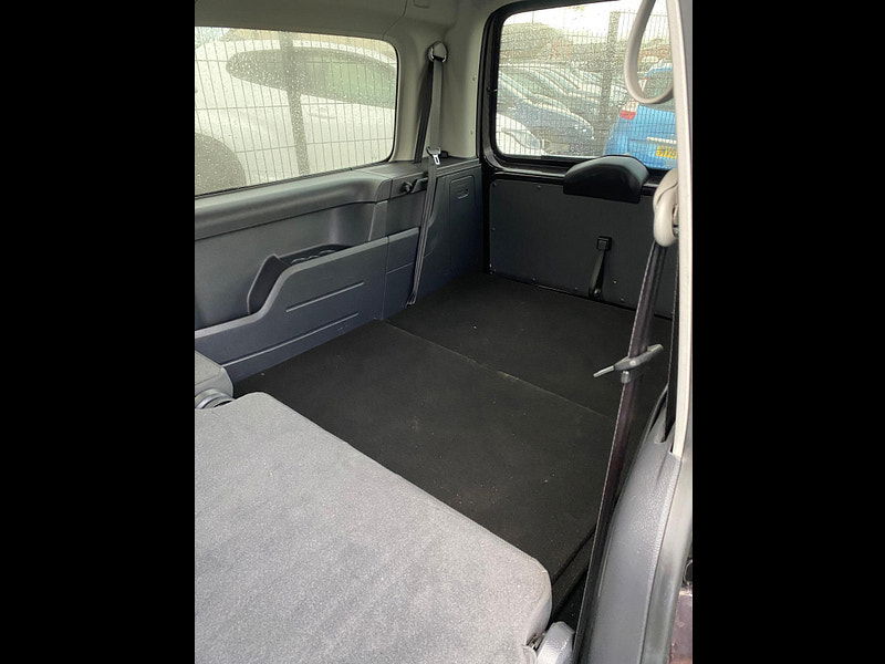 Volkswagen Caddy Maxi Life 1.6 TDI CR DSG Euro 5 5dr 5dr Automatic 2014