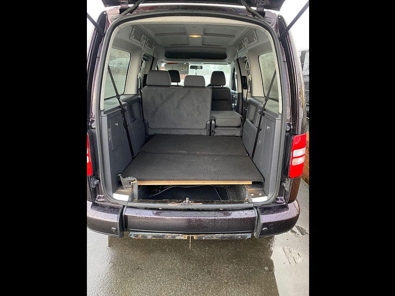 Volkswagen Caddy Maxi Life 1.6 TDI CR DSG Euro 5 5dr 5dr Automatic 2014