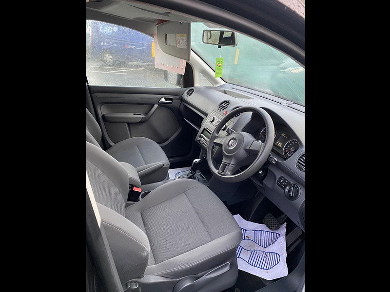 Volkswagen Caddy Maxi Life 1.6 TDI CR DSG Euro 5 5dr 5dr Automatic 2014