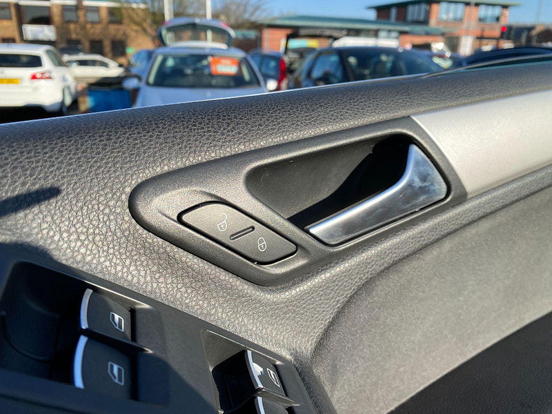 Volkswagen Golf 1.2 TSI S Cabriolet Euro 5 2dr 2dr Manual 2013