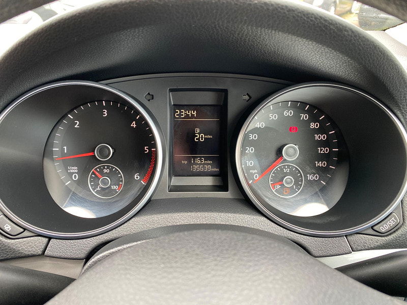Volkswagen Golf 1.6 TDI S Euro 5 5dr 5dr Manual 2010