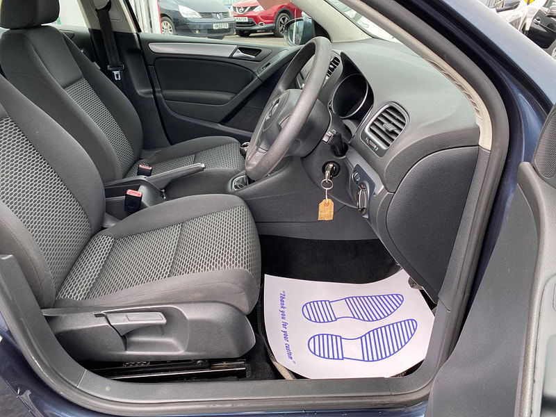 Volkswagen Golf 1.6 TDI S Euro 5 5dr 5dr Manual 2010