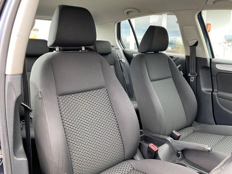 Volkswagen Golf 1.6 TDI S Euro 5 5dr 5dr Manual 2010