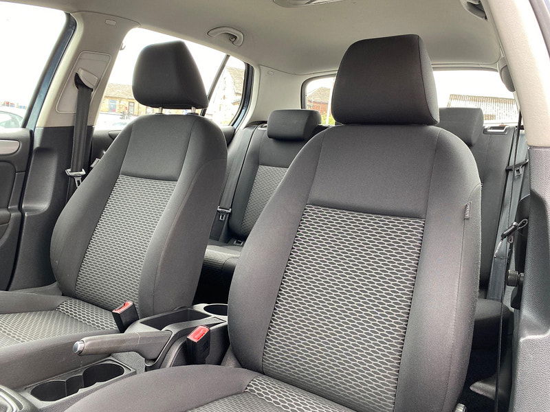 Volkswagen Golf 1.6 TDI S Euro 5 5dr 5dr Manual 2010