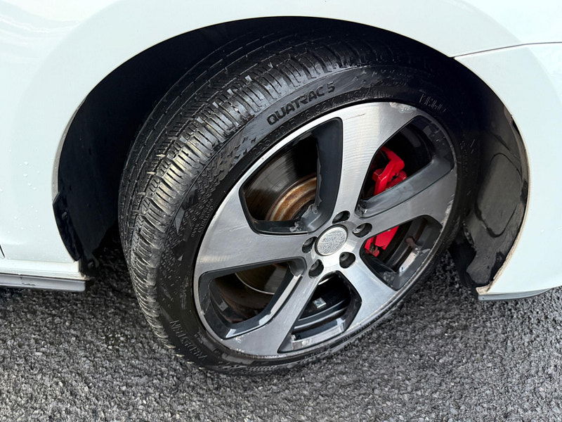 Volkswagen Golf 2.0 TSI BlueMotion Tech GTI DSG Euro 6 (s/s) 5dr 5dr Automatic 2013