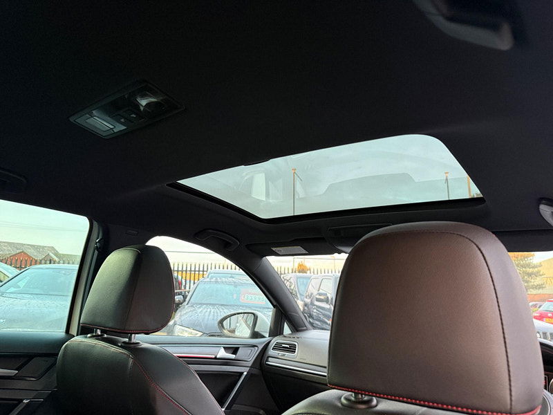 Volkswagen Golf 2.0 TSI BlueMotion Tech GTI DSG Euro 6 (s/s) 5dr 5dr Automatic 2013