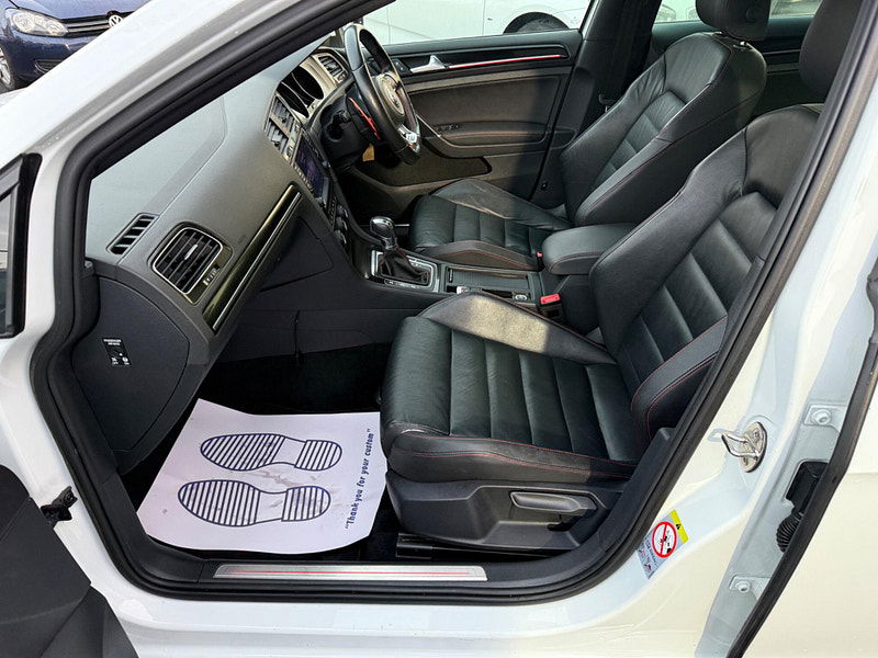 Volkswagen Golf 2.0 TSI BlueMotion Tech GTI DSG Euro 6 (s/s) 5dr 5dr Automatic 2013