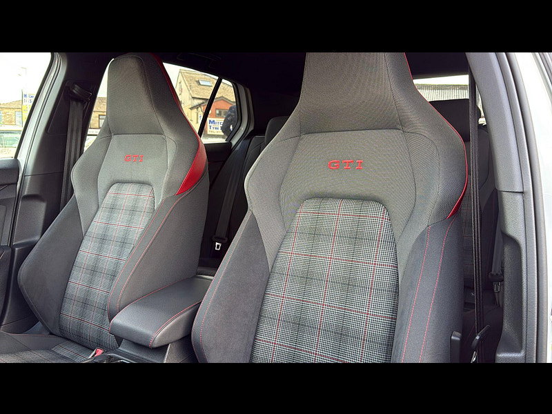 Volkswagen Golf 2.0 TSI GTI DSG Euro 6 (s/s) 5dr 5dr Automatic 2022