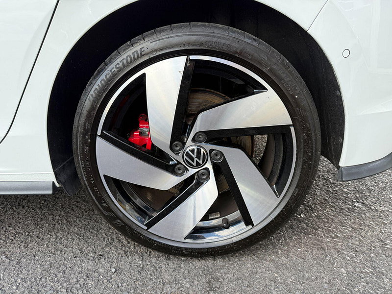 Volkswagen Golf 2.0 TSI GTI DSG Euro 6 (s/s) 5dr 5dr Automatic 2022