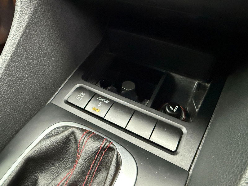 Volkswagen Golf 2.0 TSI GTI Hatchback 5dr Petrol DSG Euro 5 (210 ps) 5dr Automatic 2013