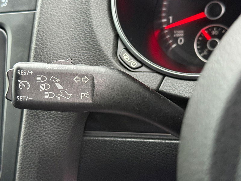 Volkswagen Golf 2.0 TSI GTI Hatchback 5dr Petrol DSG Euro 5 (210 ps) 5dr Automatic 2013