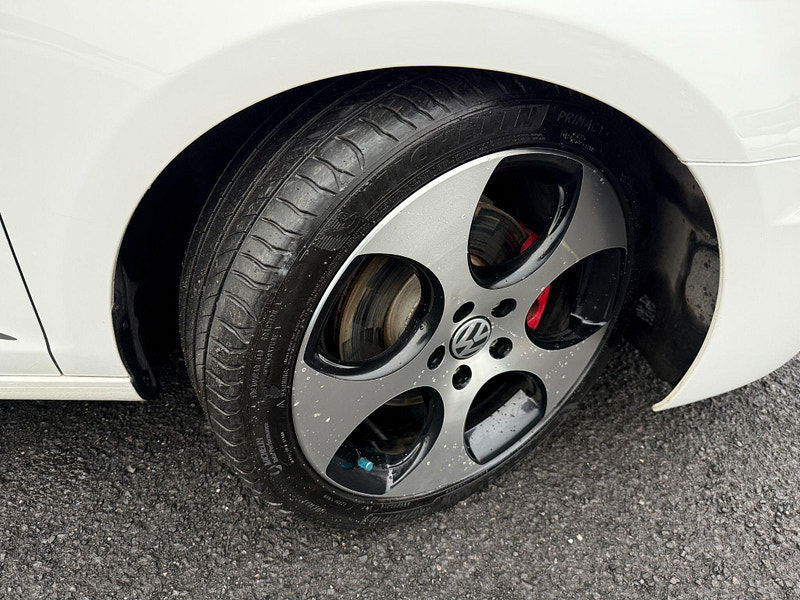 Volkswagen Golf 2.0 TSI GTI Hatchback 5dr Petrol DSG Euro 5 (210 ps) 5dr Automatic 2013