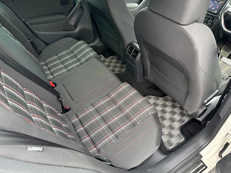 Volkswagen Golf 2.0 TSI GTI Hatchback 5dr Petrol DSG Euro 5 (210 ps) 5dr Automatic 2013