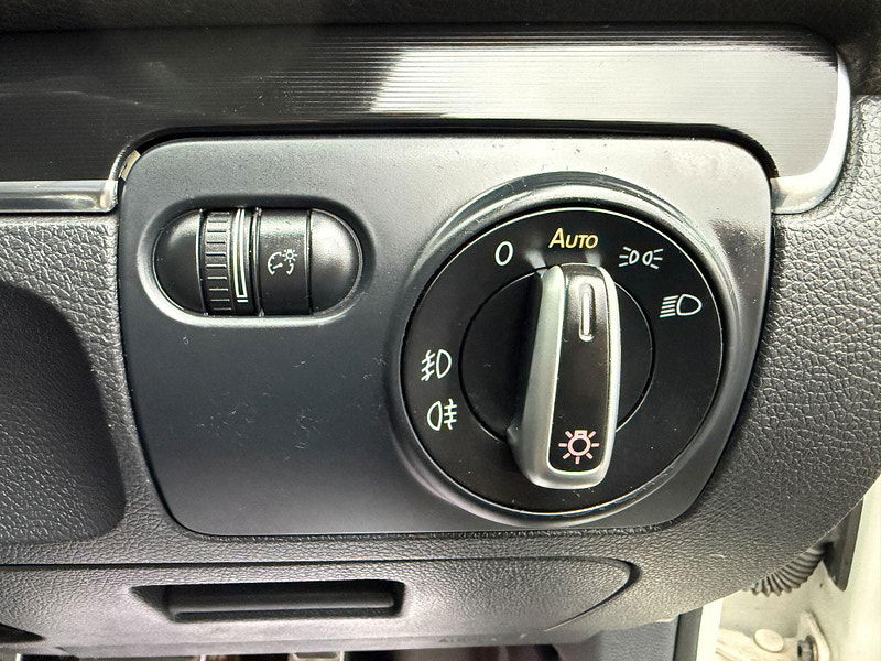 Volkswagen Golf 2.0 TSI GTI Hatchback 5dr Petrol DSG Euro 5 (210 ps) 5dr Automatic 2013