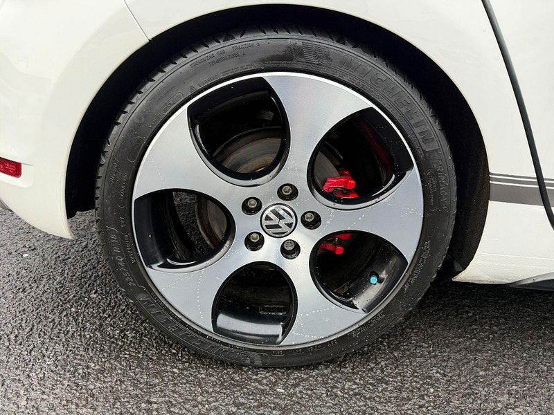 Volkswagen Golf 2.0 TSI GTI Hatchback 5dr Petrol DSG Euro 5 (210 ps) 5dr Automatic 2013