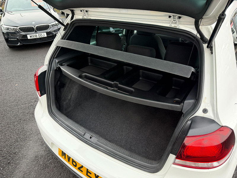 Volkswagen Golf 2.0 TSI GTI Hatchback 5dr Petrol DSG Euro 5 (210 ps) 5dr Automatic 2013