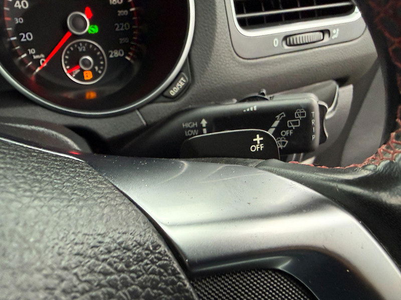 Volkswagen Golf 2.0 TSI GTI Hatchback 5dr Petrol DSG Euro 5 (210 ps) 5dr Automatic 2013