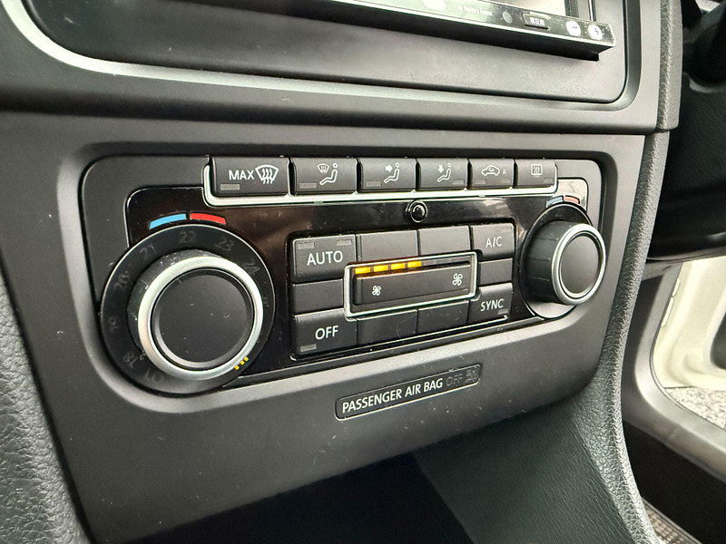 Volkswagen Golf 2.0 TSI GTI Hatchback 5dr Petrol DSG Euro 5 (210 ps) 5dr Automatic 2013