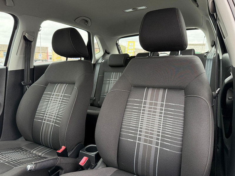 Volkswagen Polo 1.2 TSI BlueMotion Tech Match Hatchback 5dr Petrol DSG Euro 6 (s/s) (90 ps) 5dr Automatic 2015