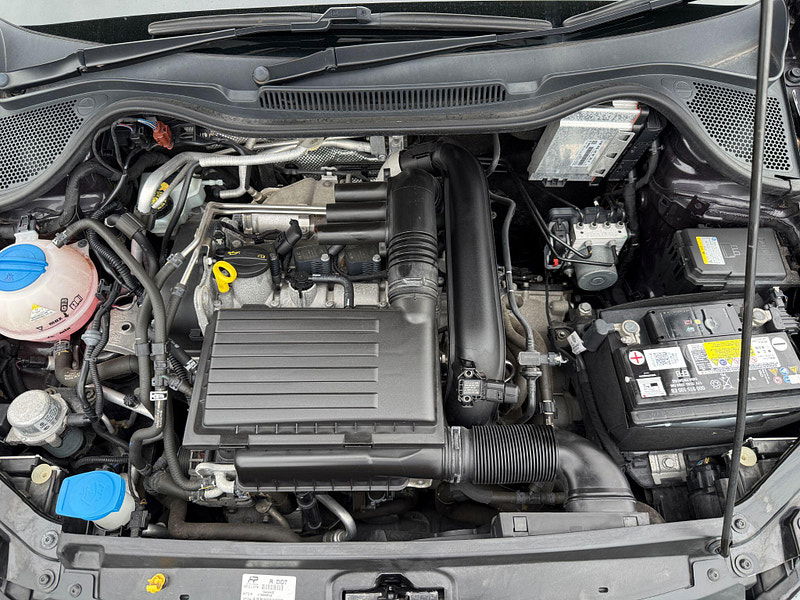 Volkswagen Polo 1.2 TSI BlueMotion Tech Match Hatchback 5dr Petrol DSG Euro 6 (s/s) (90 ps) 5dr Automatic 2015