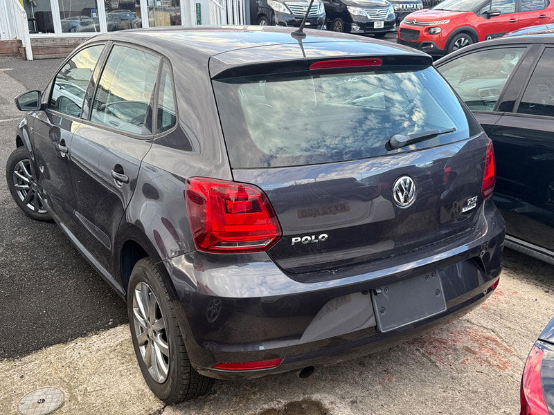 Volkswagen Polo 1.2 TSI BlueMotion Tech SE Design DSG Euro 6 (s/s) 5dr 5dr Automatic 2015
