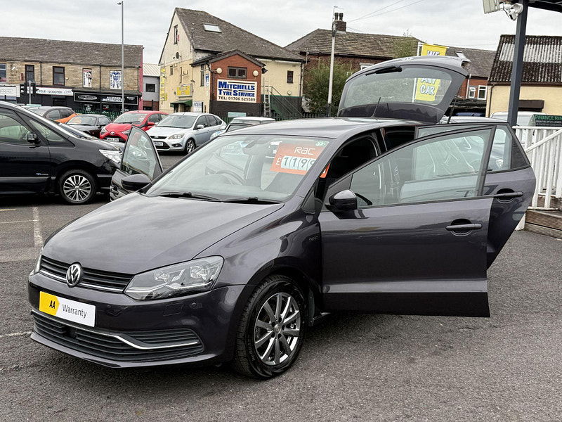 Volkswagen Polo 1.2 TSI BlueMotion Tech SE Design DSG Euro 6 (s/s) 5dr 5dr Automatic 2015
